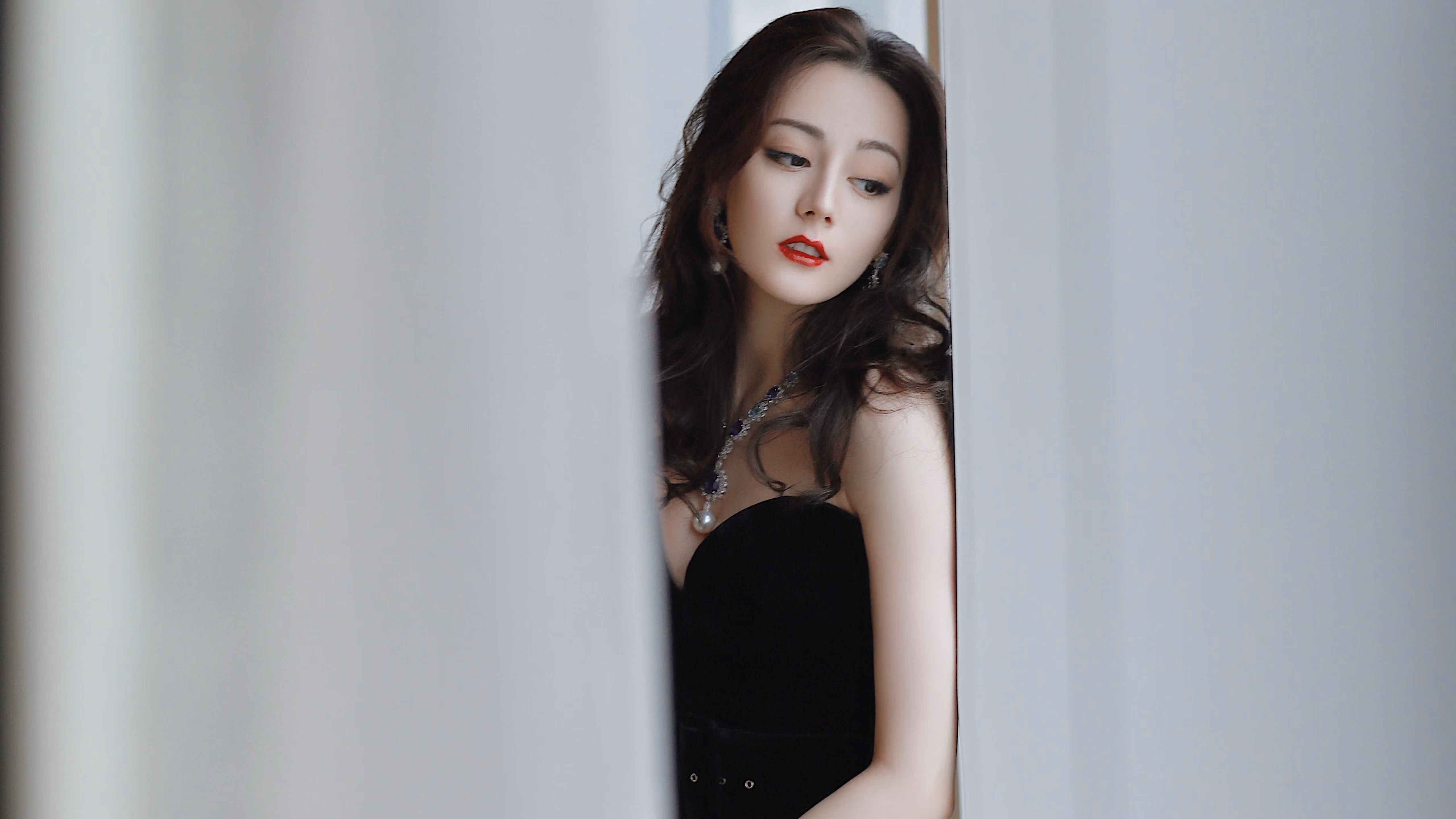 开云体育官方app-“战术调整逆转局势：教练用脑术让比赛走向新时代”，战术头脑