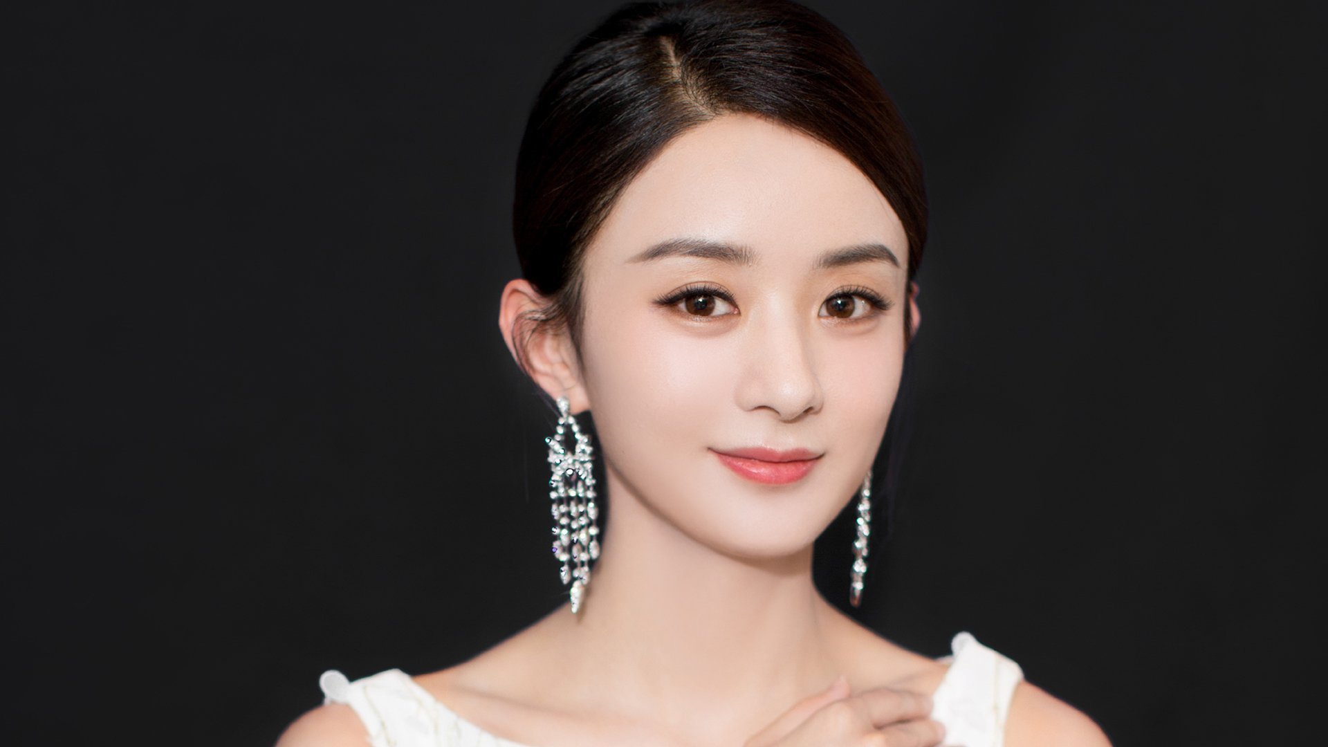 开云体育客户端-史上最“炸裂”的灌篮集锦，谁的动作刻画最完美？，灌篮的标准动作