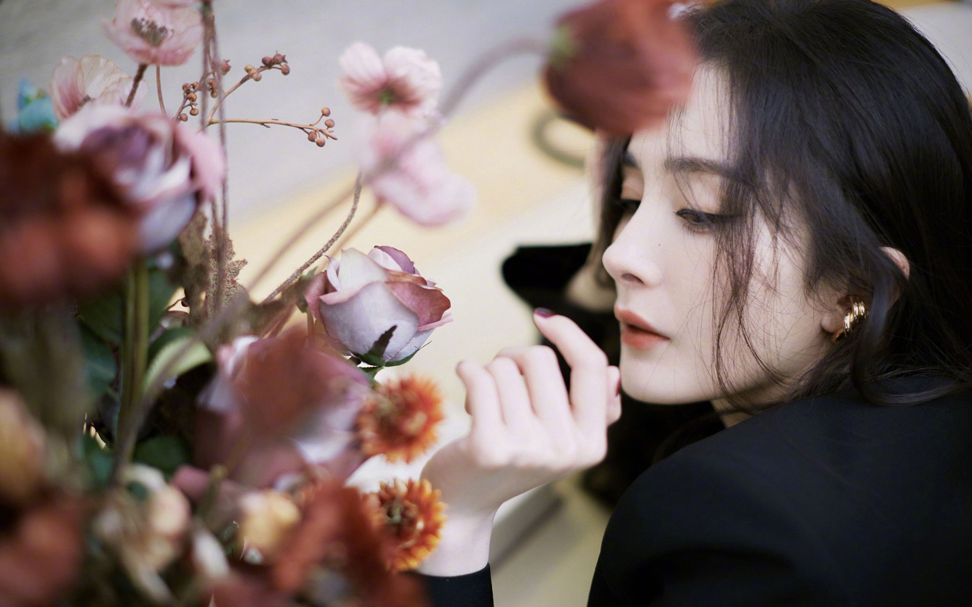 摩洛哥传统马术赛事“Sinjska Alka”在2024年成功举办，吸引众多观众参与。