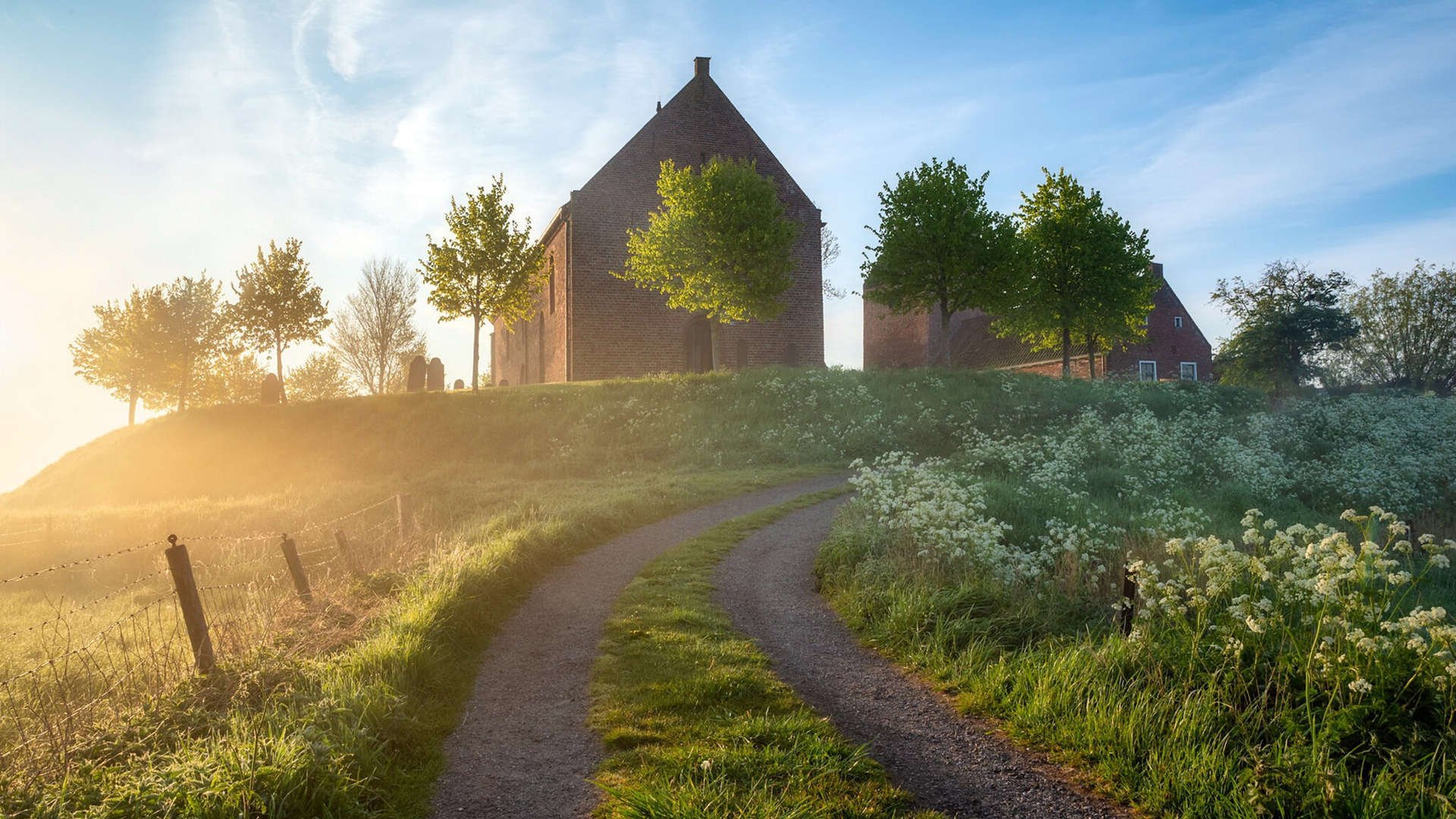 水上漂流节，激流中的极速运动体验，水上漂流船是什么